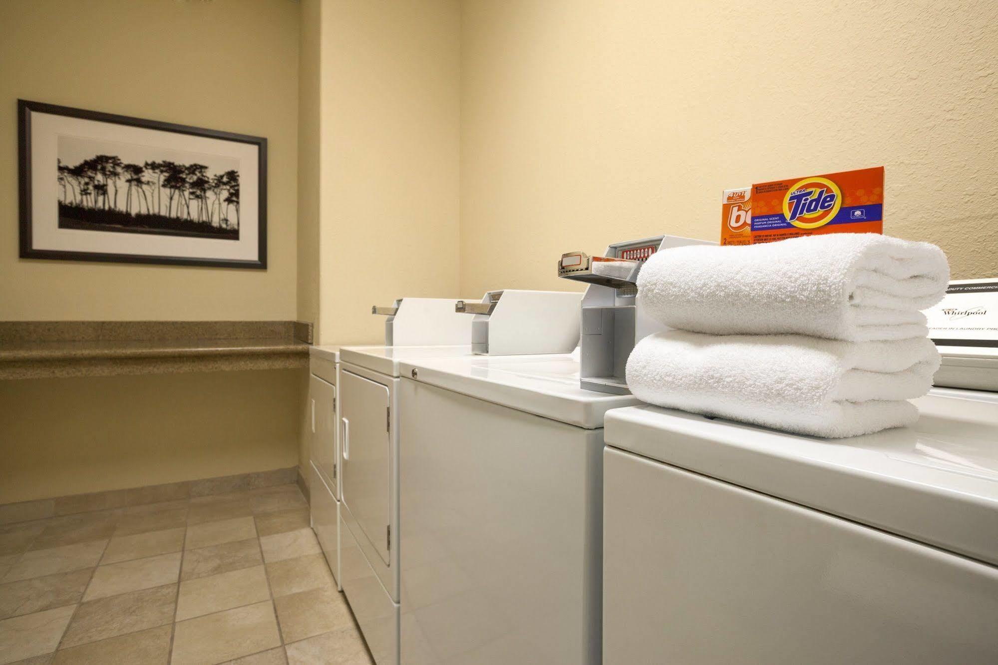 Country Inn & Suites By Radisson, Brunswick I-95, Ga Екстериор снимка